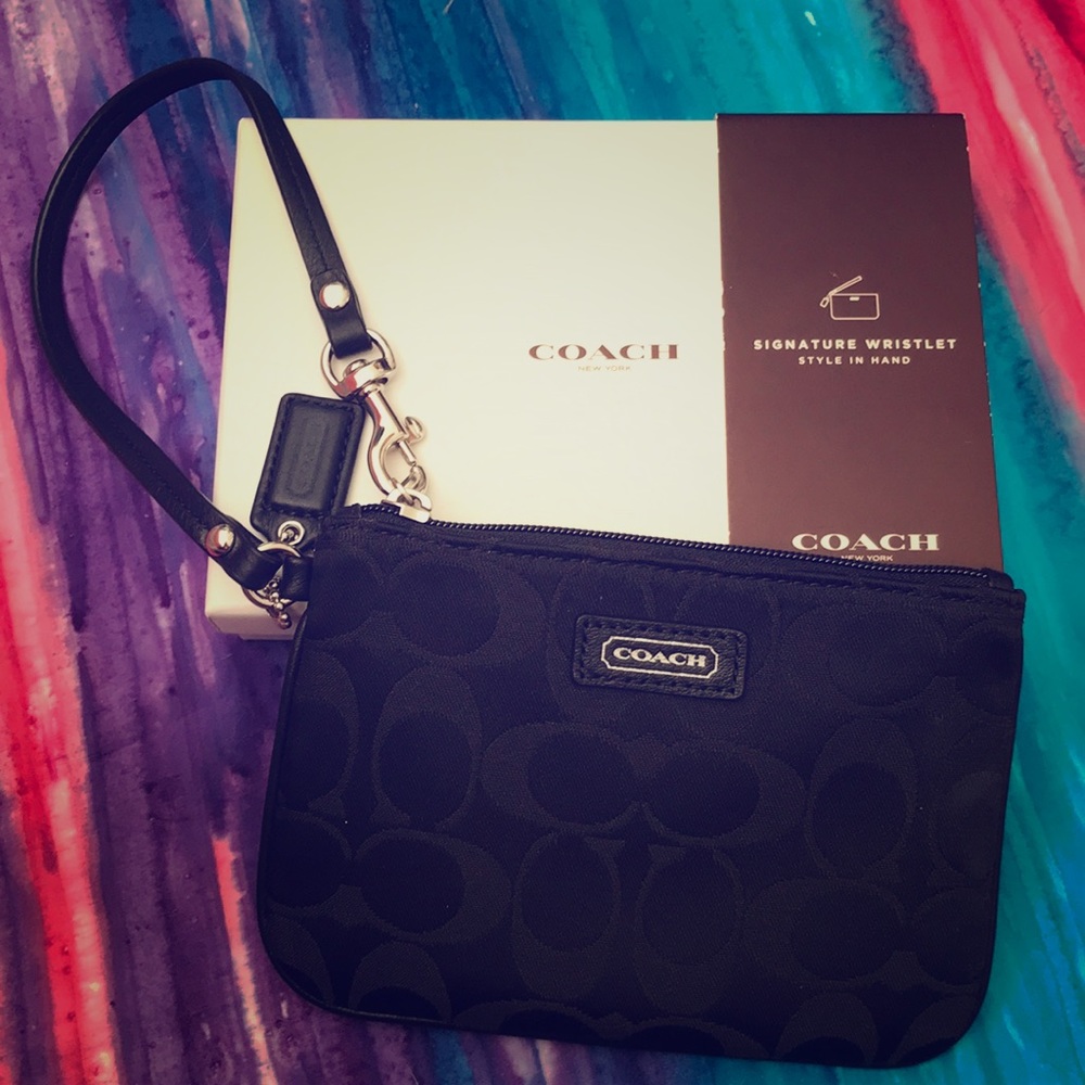 NWOT Coach signature wristlet